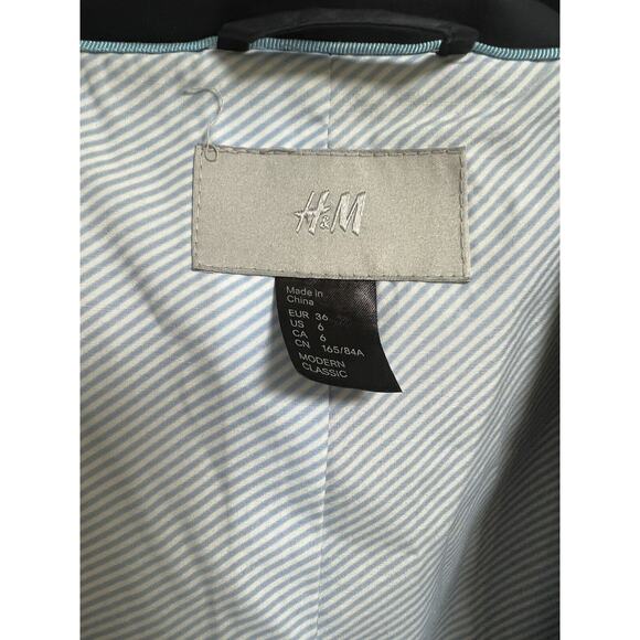 H&M Women’s Windbreaker Jacket Navy Blue Long Sleeve Button Up Size US 6 BD8 - Picture 5 of 7